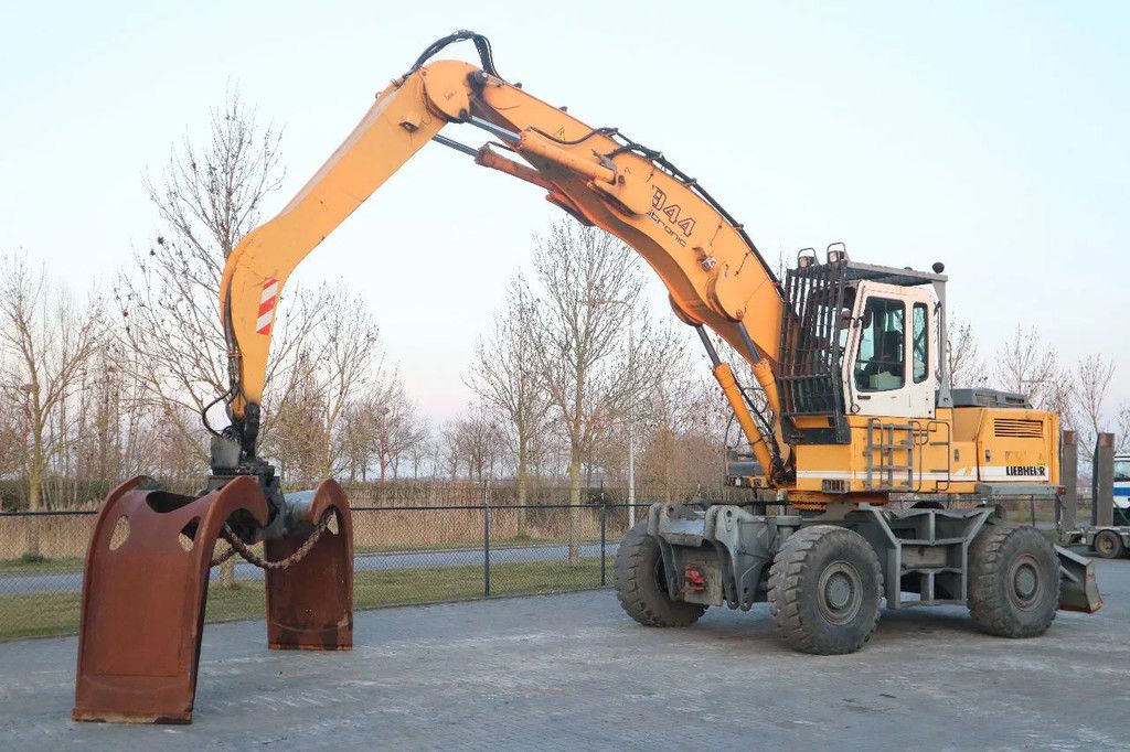Liebherr A944 B HD | LOG GRAPPLE | HOLZGREIFER | TIMBER