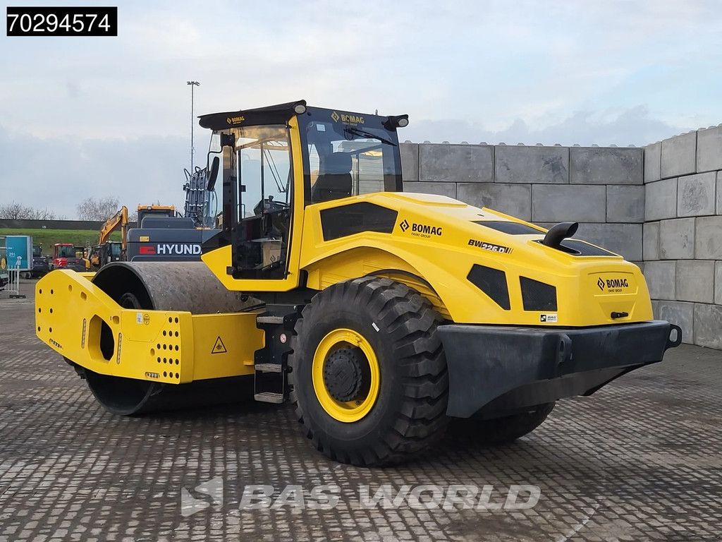 Bomag BW226 D-5 CL Cummins Engine