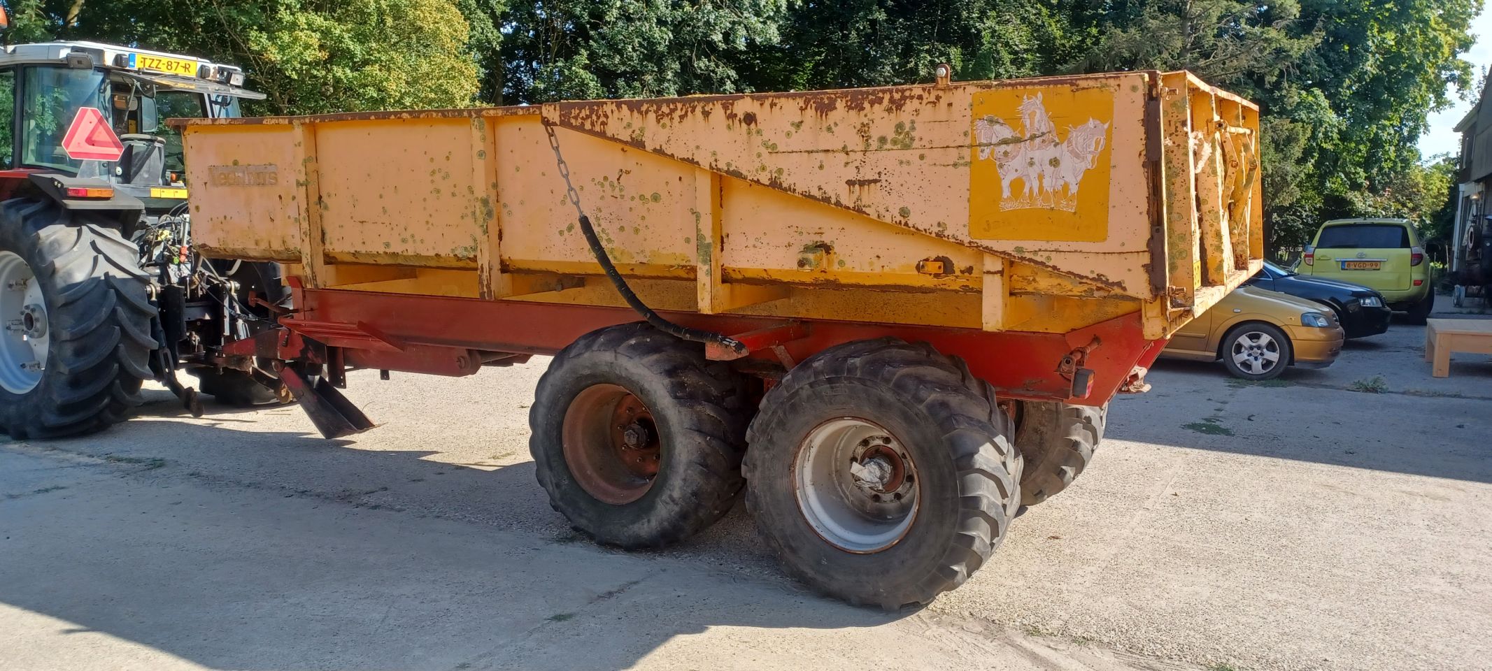 Veenhuis jvk 13000 silage beco miedema vgm kipper kieper