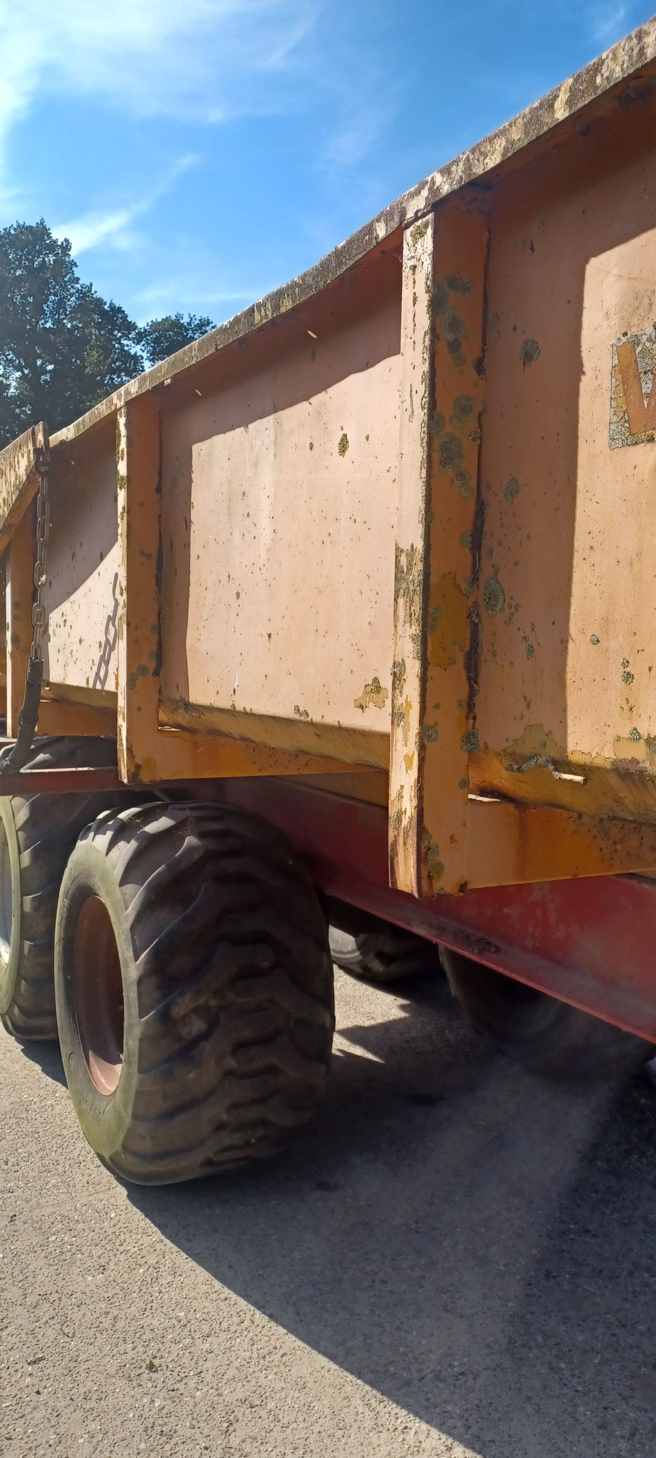 Veenhuis jvk 13000 silage beco miedema vgm kipper kieper