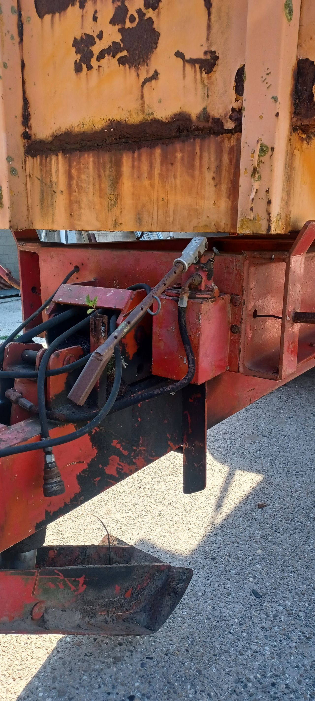 Veenhuis jvk 13000 silage beco miedema vgm kipper kieper