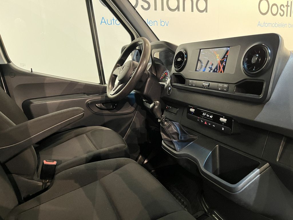 Mercedes-Benz Sprinter 516 CDI L2H2 4X4 / Euro 6 / Servicebus / Bott Inrichting / GVW 5.000 KG / Trekhaak 3500 KG / Dubbel Lucht / Tacho / Airco / Camera /