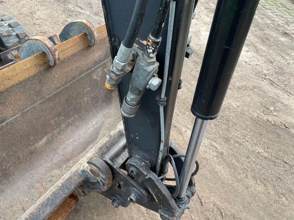 Case CX17B Graafmachine Minigraver 1,7 tons