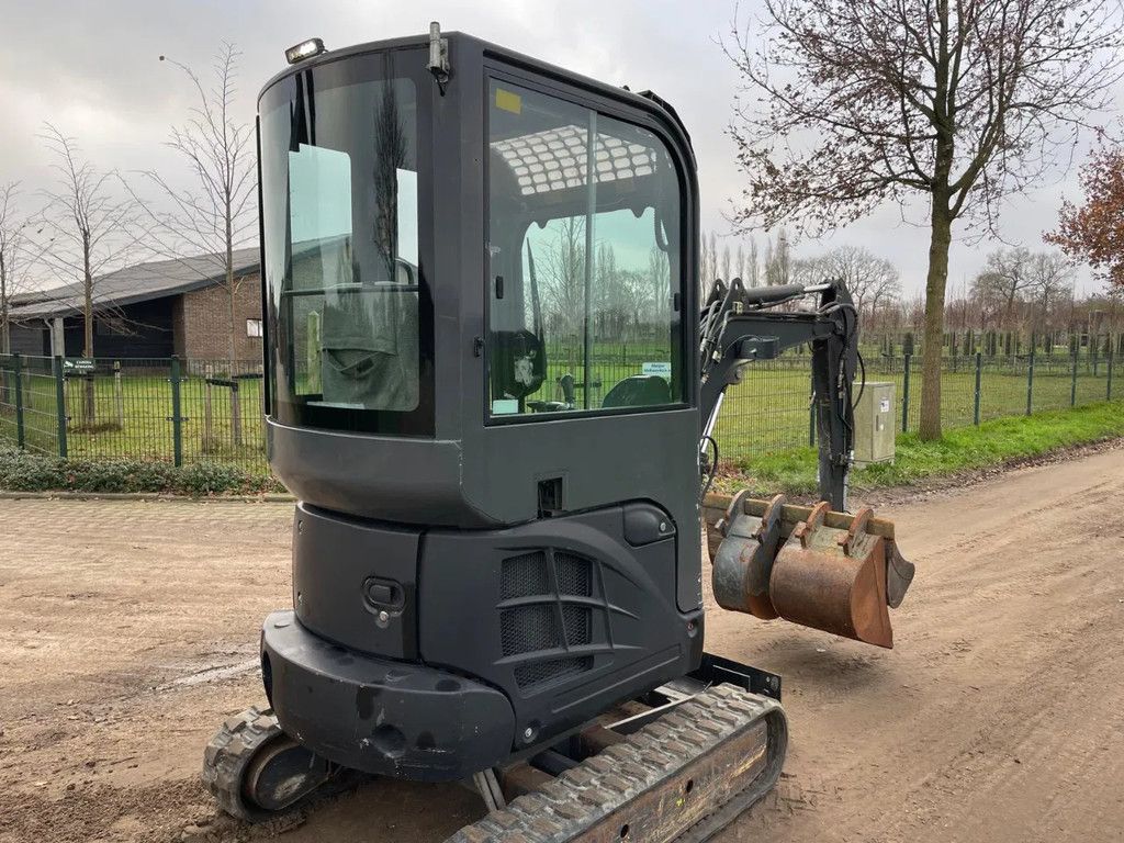 Case CX17B Graafmachine Minigraver 1,7 tons