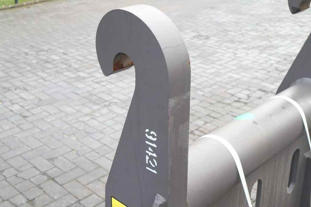 Volvo 91421 | STONE FORKS | VORKENBORD | GABEL | L150 - L220