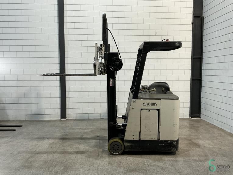 Stackers Electric Crown RC3020-30 2001