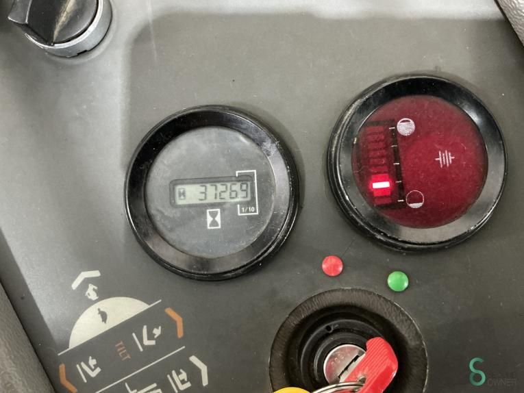 Stackers Electric Crown RC3020-30 2001