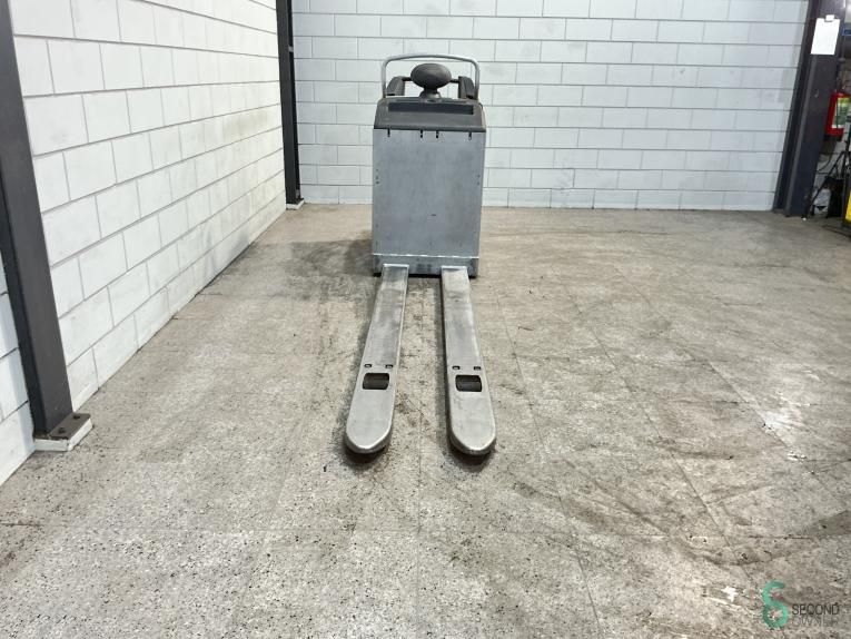 Pallet trucks Electric Still EXU-S24 2017