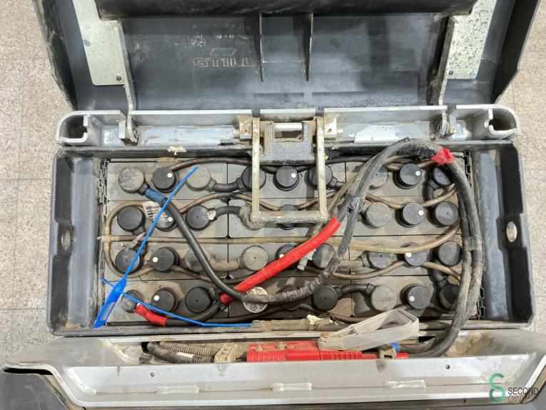 Pallet trucks Electric Still EXU-S24 2017