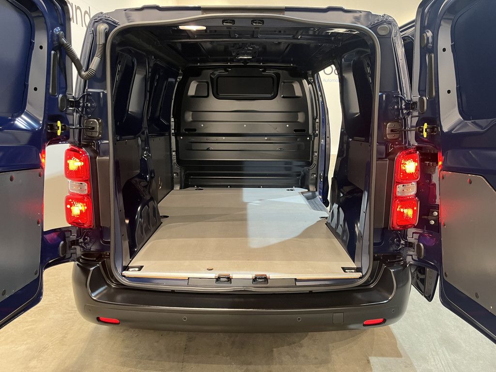 Opel Vivaro-e L2H1 Edition 50 kWh / 100% Elektrisch !! / Airco / Cruise Control / CarPlay / Camera / Navigatie / 23.900 KM !!