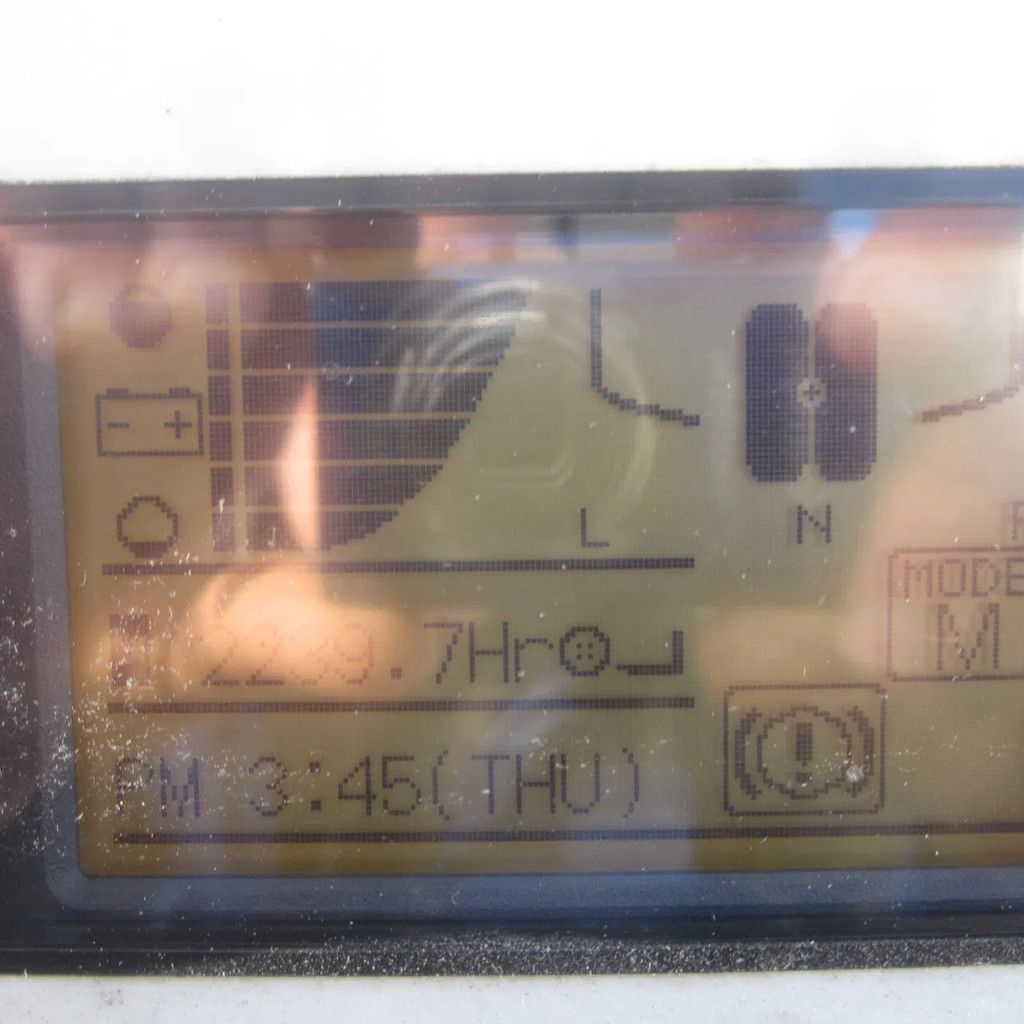 Nissan Heftruck L18Q elektrisch, triplomast, side shift.