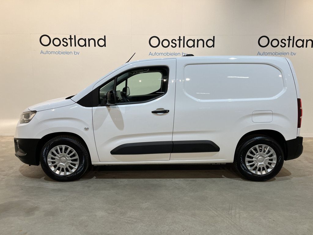 Toyota PROACE CITY Electric First Edition 50 kWh / 100% Elektrisch !! / Airco / Cruise Control / CarPlay / PDC / Navigatie / 57.000 KM !!