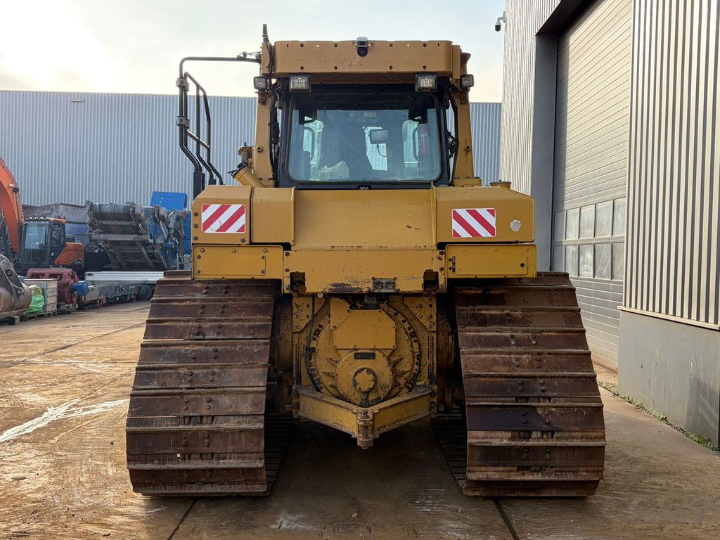 Caterpillar D6T LGP