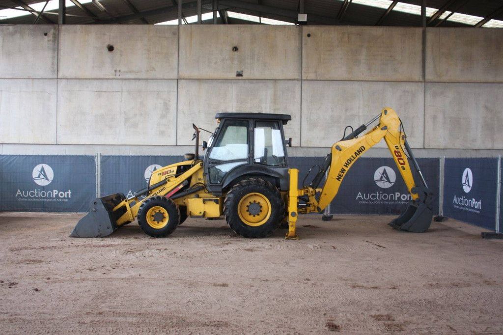 Backhoe loader New Holland B80B Diesel 72kW 2017
