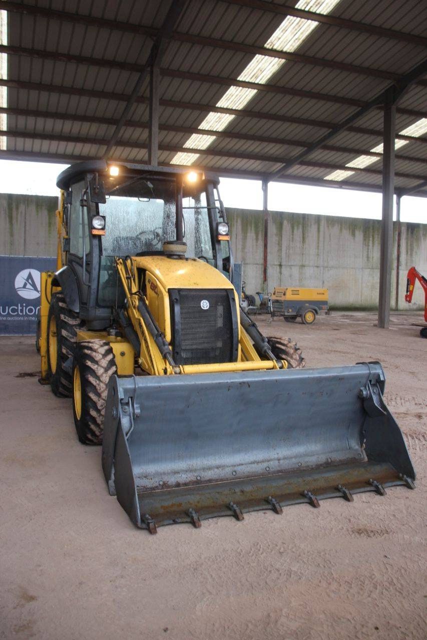 Backhoe loader New Holland B80B Diesel 72kW 2017