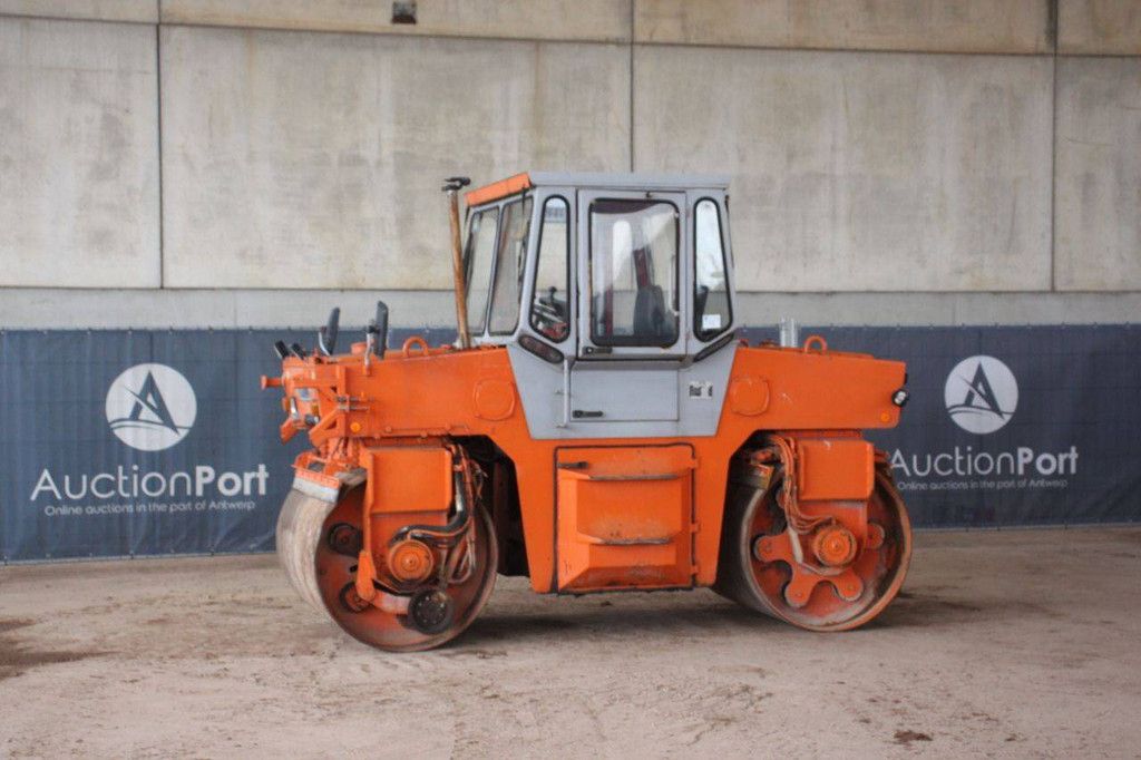 Tandem roller Hamm DV06V Diesel 38kW 1992