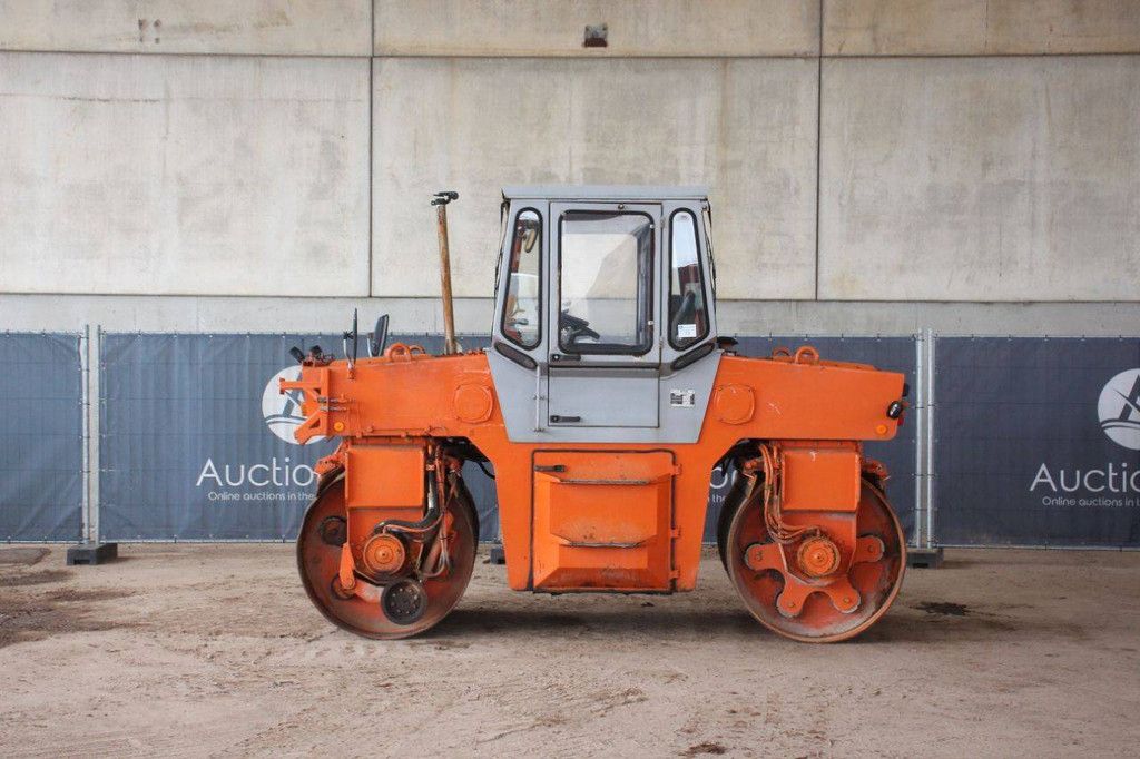 Tandem roller Hamm DV06V Diesel 38kW 1992