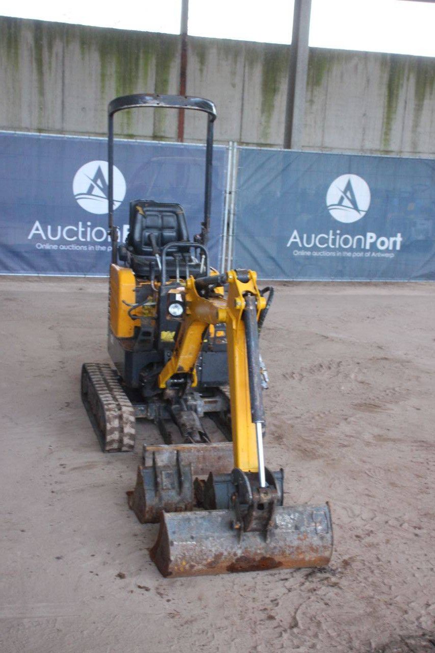 Minigraver Bobcat E08 Diesel 7.4kW