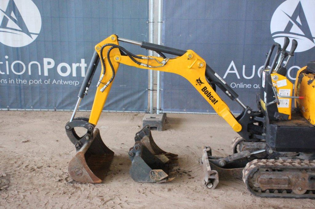 Minigraver Bobcat E08 Diesel 7.4kW