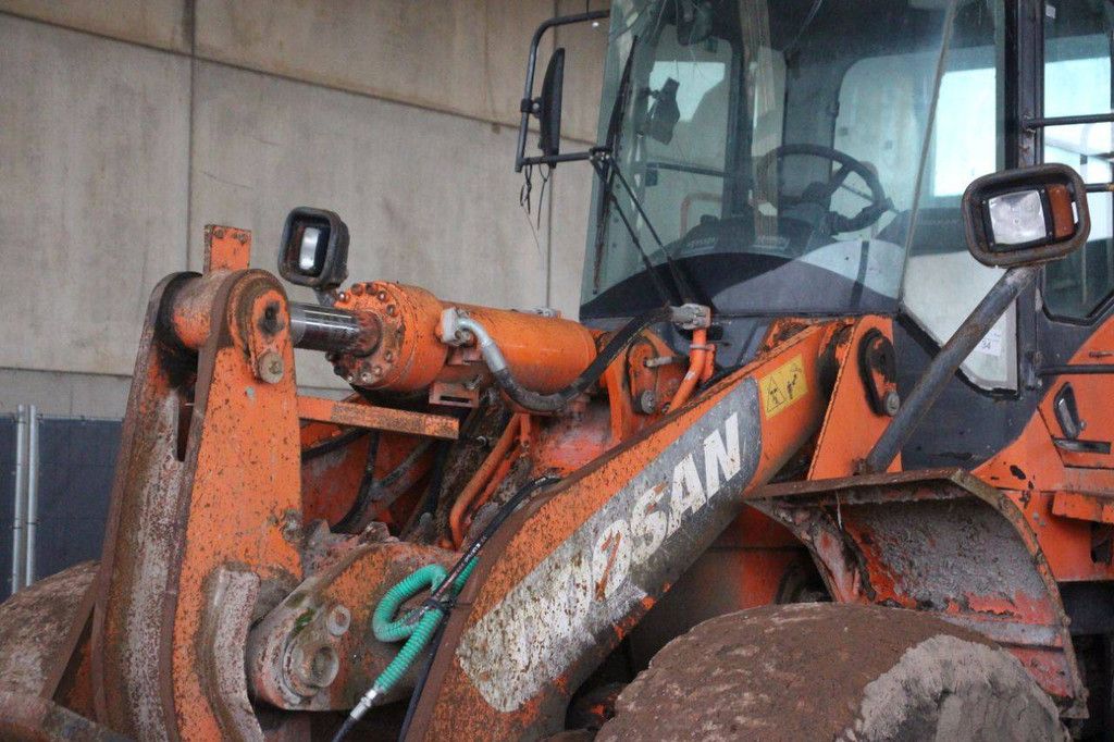 Wheel loader Doosan DL300-3 Diesel 202kW 2013