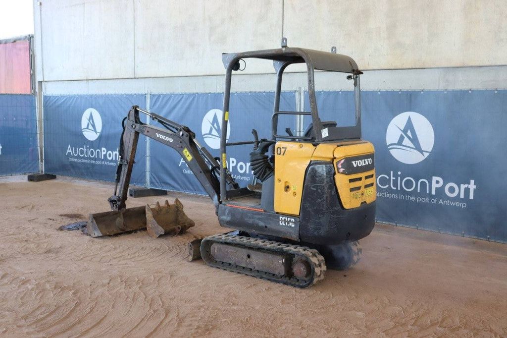 Mini excavator Volvo EC15D Diesel 12kW 2018