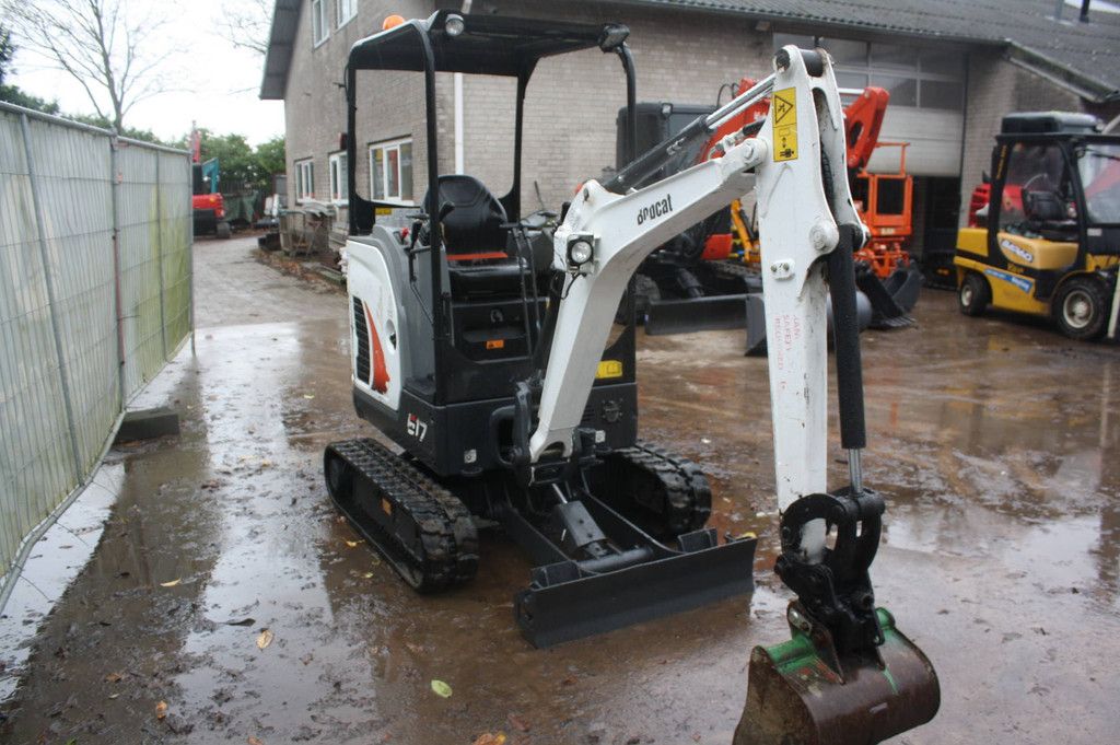 Mini excavator Bobcat E17 Diesel 2021