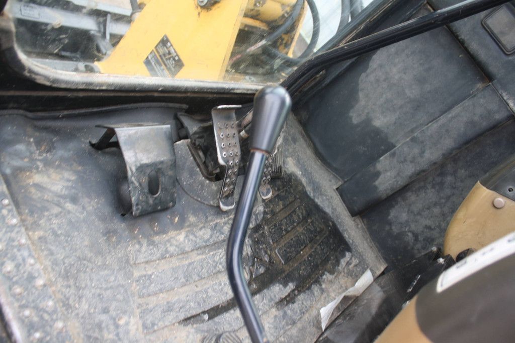 Crawler excavator Caterpillar 306 Diesel 2012