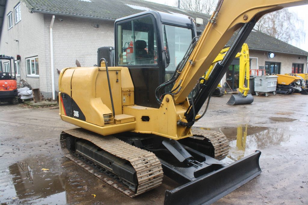 Crawler excavator Caterpillar 306 Diesel 2012