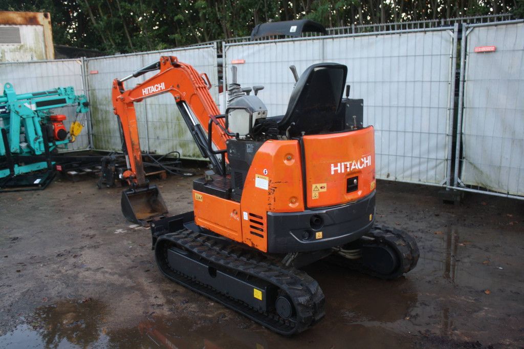 Raupenbagger Hitachi ZX17U-5 Diesel 2016