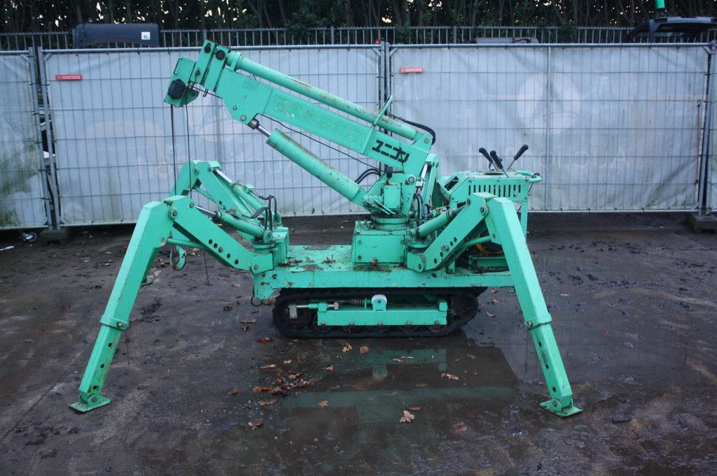 Mini crane Unikon Tadano SK1900 7m Petrol