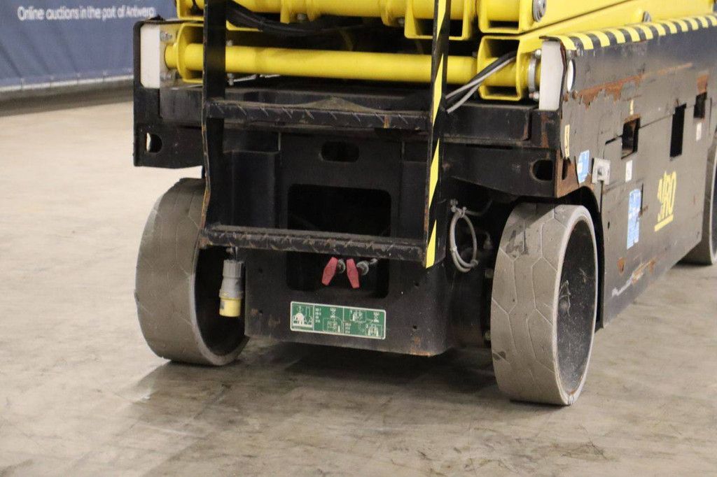 Scissor lift Airo X12 EN Electric 12.1m 2016