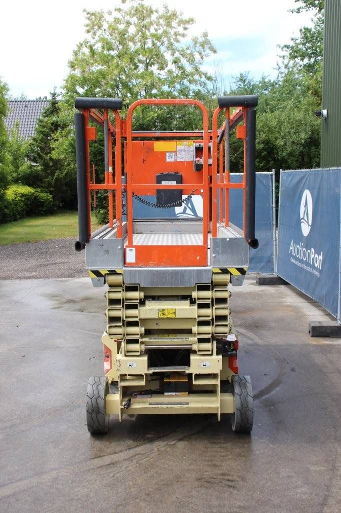JLG 2646ES Electric Scissor Lift 9.9m 2014