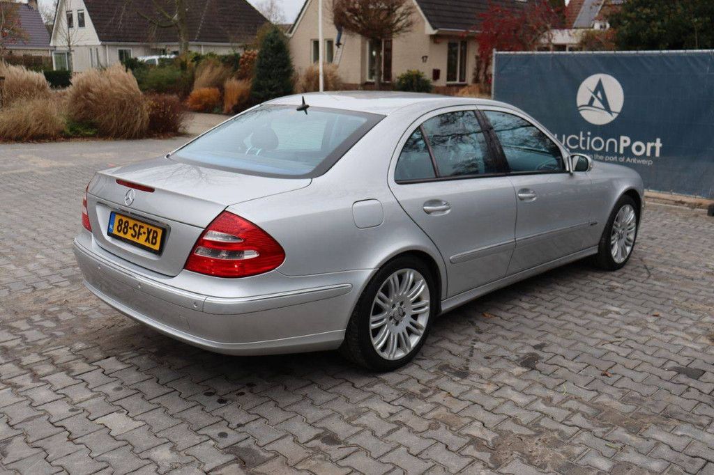 Mercedes-Benz E320CDI Diesel 204 PS 2004 (Margin)