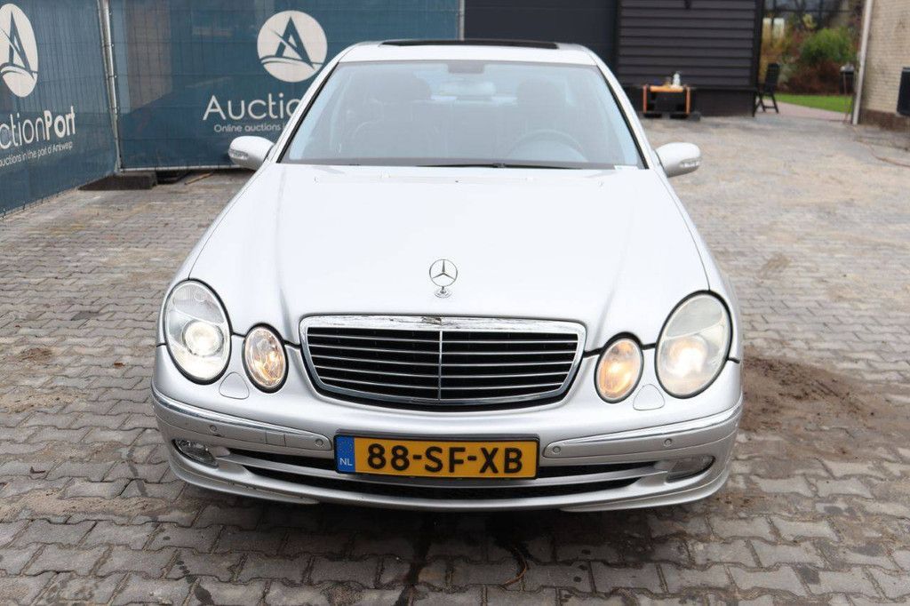 Mercedes-Benz E320CDI Diesel 204 PS 2004 (Margin)
