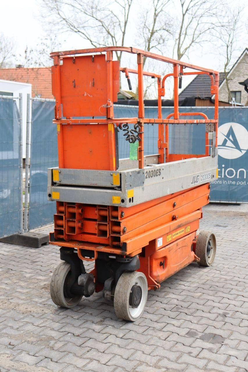 JLG 2030ES Electric Scissor Lift 8.1m 2008