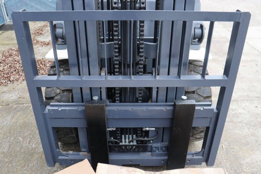 Eurotrac FE30-Eco Electric Forklift 3000kg 4.5m 2023