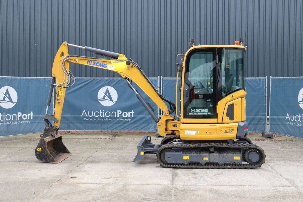 Rupsgraafmachine XCMG XE35E Diesel 18.2kW