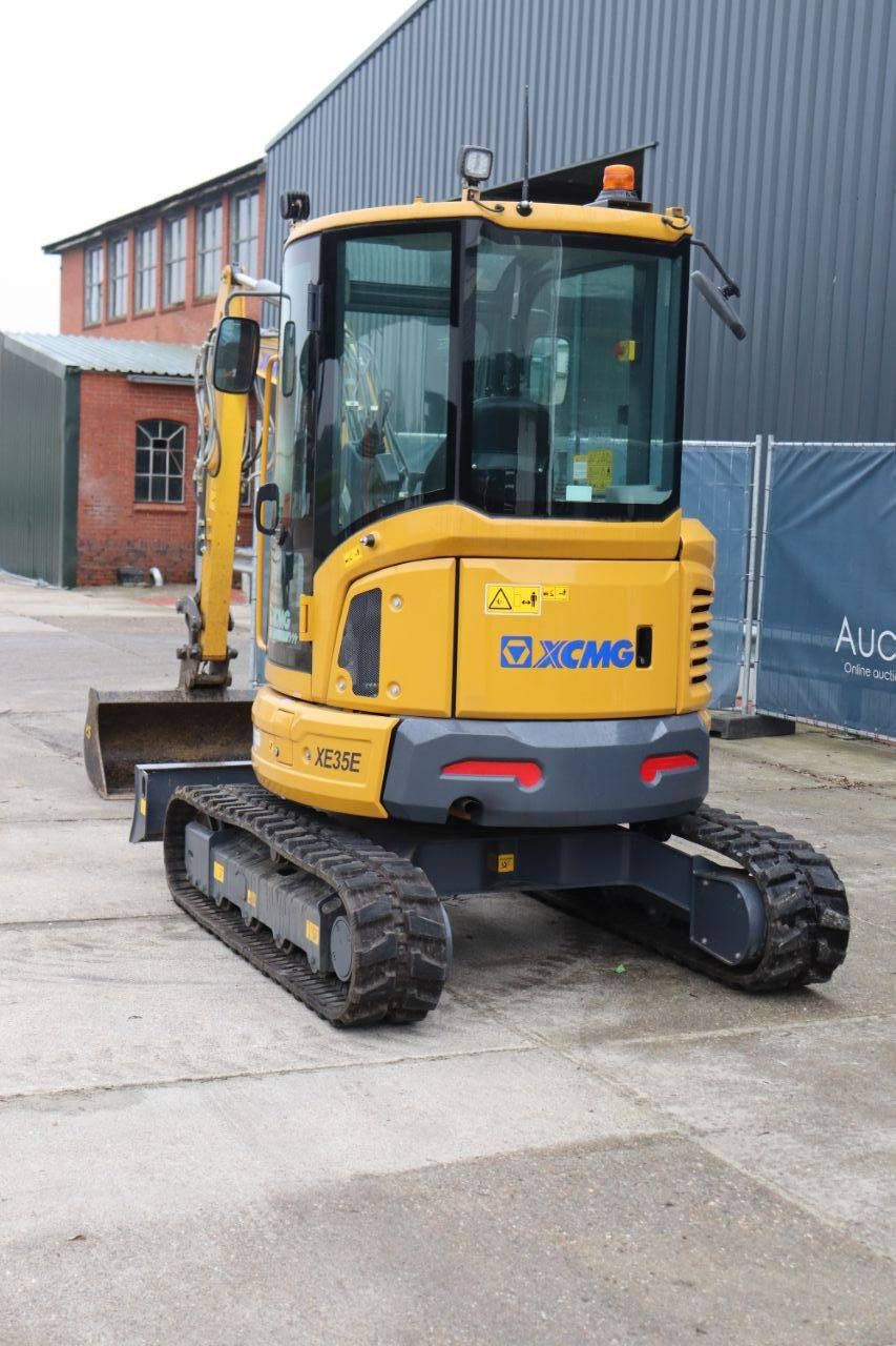 Rupsgraafmachine XCMG XE35E Diesel 18.2kW
