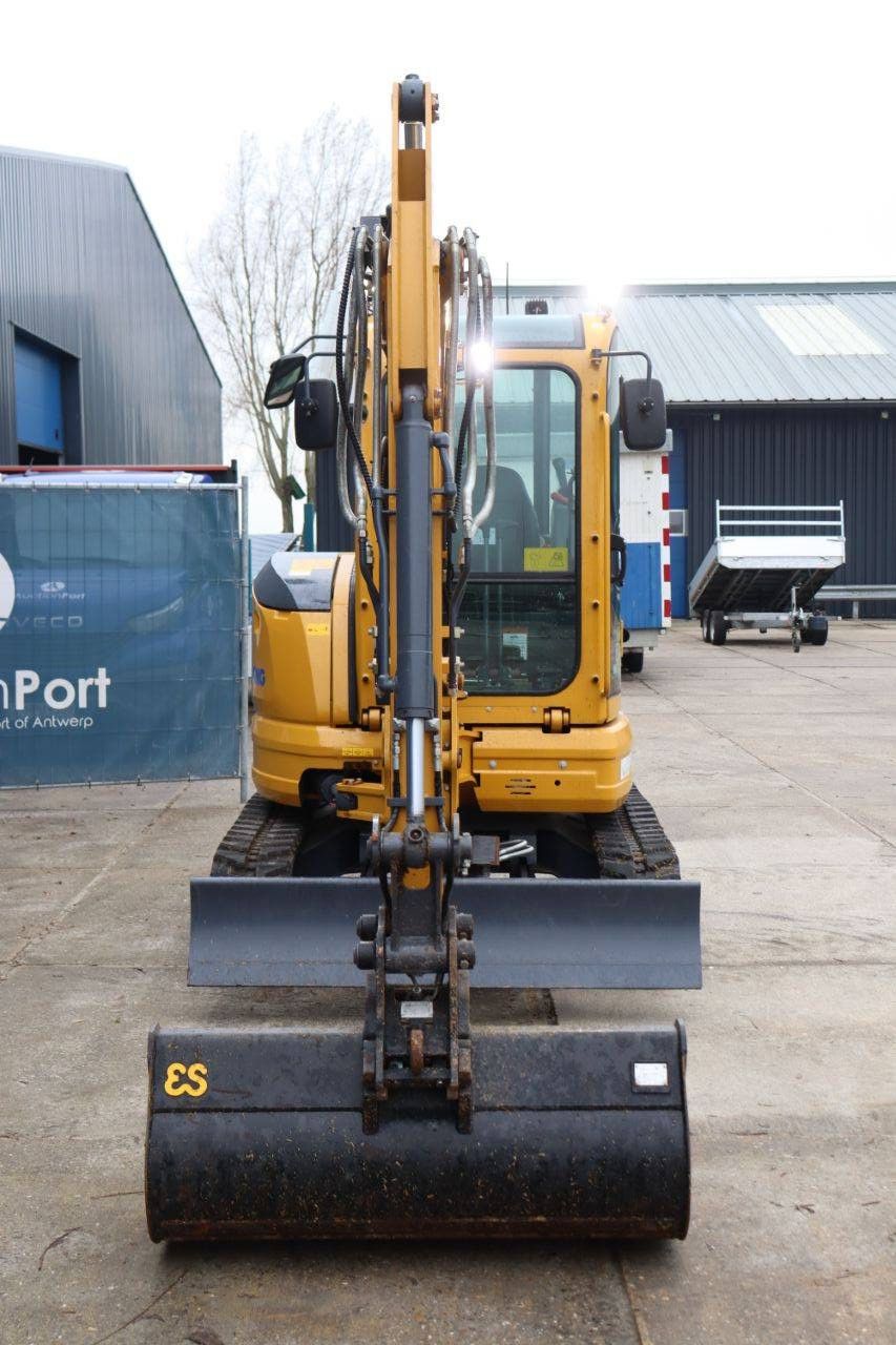 Rupsgraafmachine XCMG XE35E Diesel 18.2kW