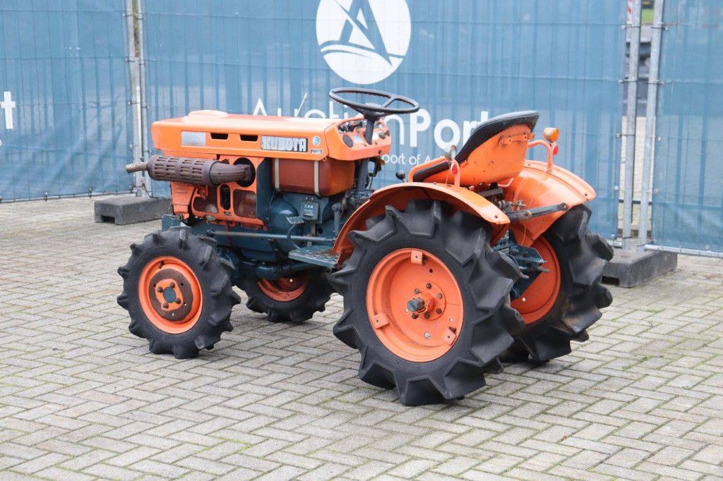 Mini tractor Kubota B7001 Diesel 14hp