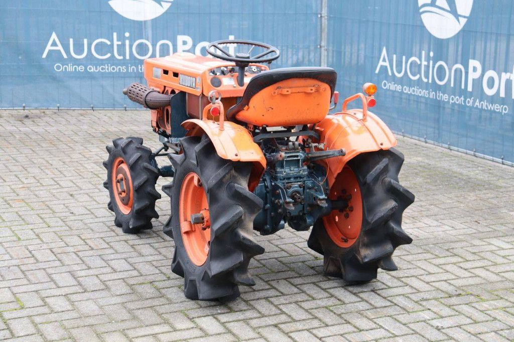 Mini tractor Kubota B7001 Diesel 14hp