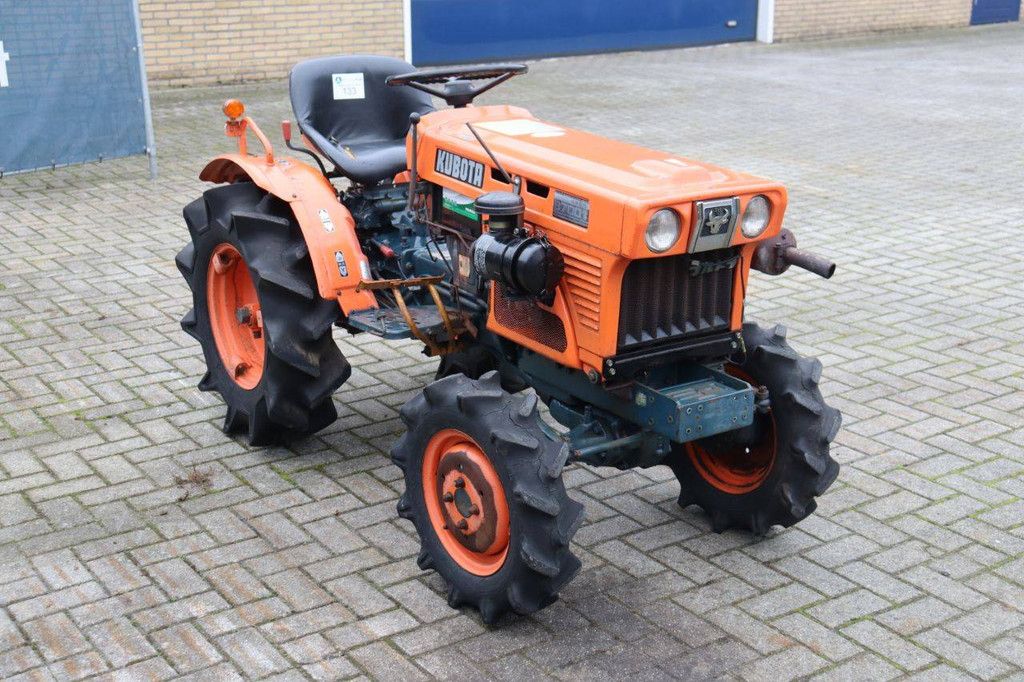 Mini tractor Kubota B7001 Diesel 14hp