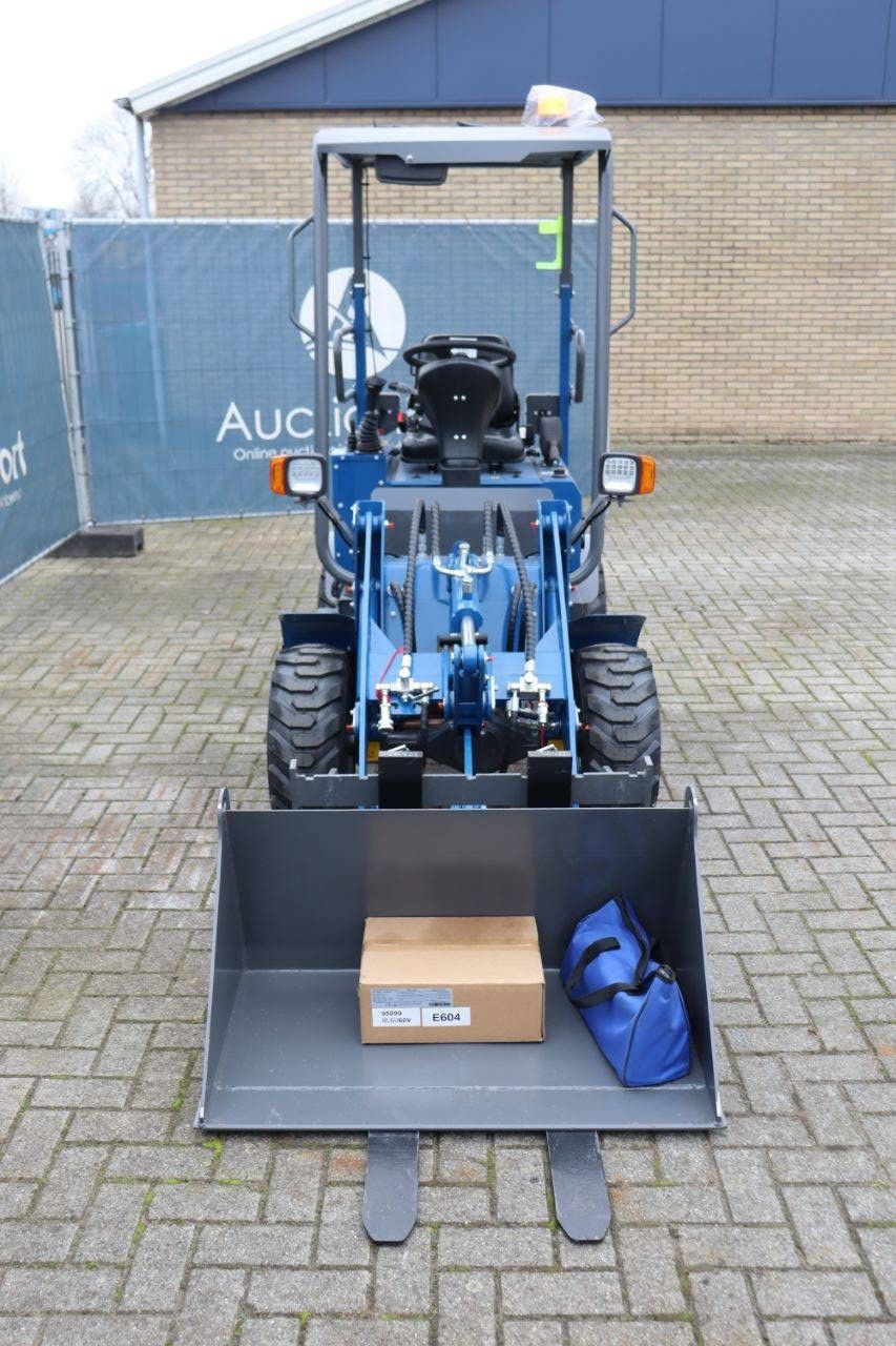 V-Tech E604 Electric 3kW articulated loader 2025 New