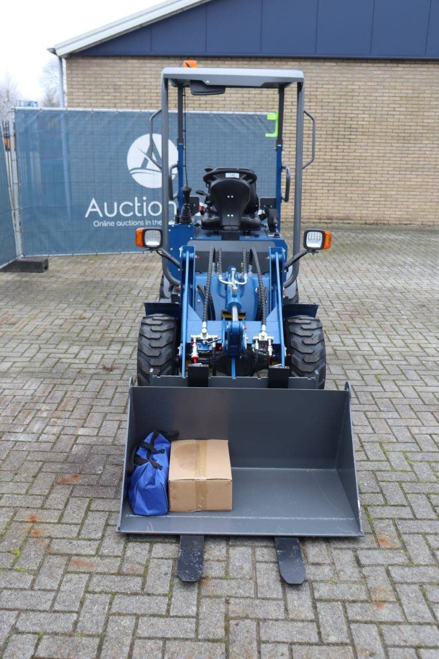 V-Tech E604 Electric 3kW articulated loader 2025 New