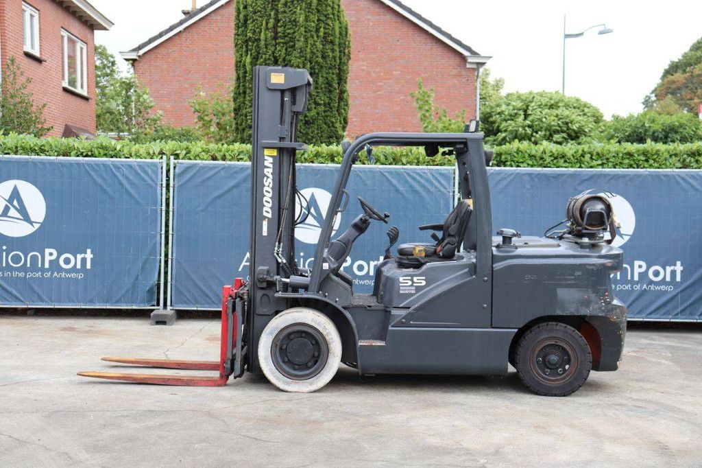 Doosan G55C-7 LPG Forklift 5500kg 5.92m 2019