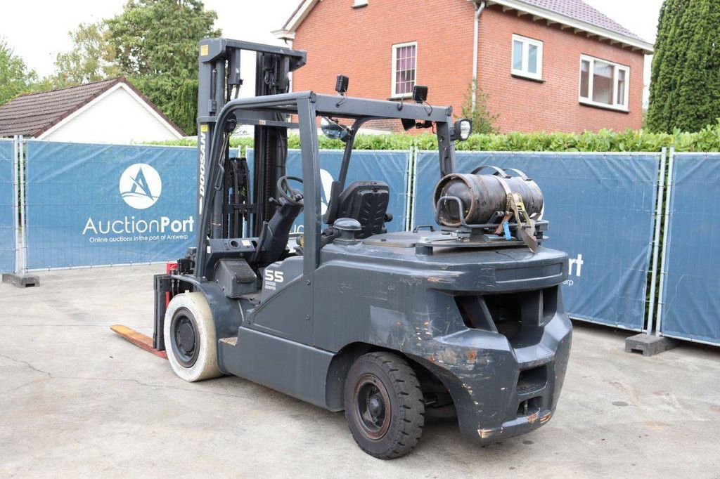 Doosan G55C-7 LPG Forklift 5500kg 5.92m 2019