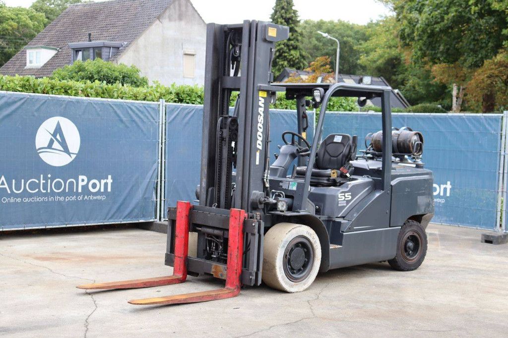 Doosan G55C-7 LPG Forklift 5500kg 5.92m 2019