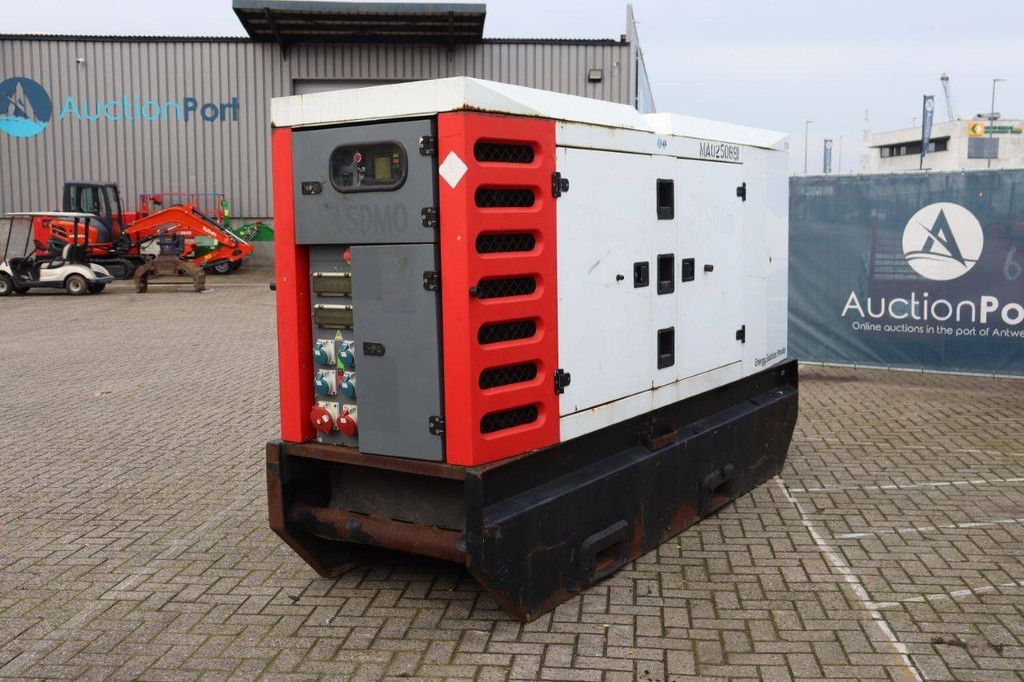 Generator SDMO R220 Diesel 220kVA