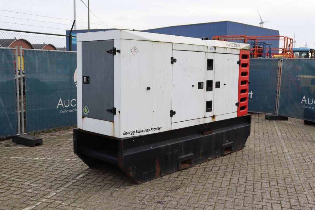 Generator SDMO R220 Diesel 220kVA