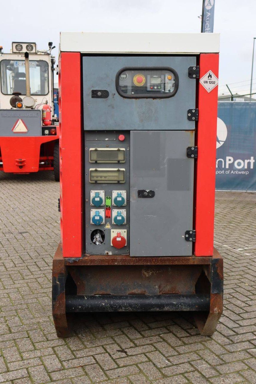 Generator SDMO R165 Diesel 165kVA